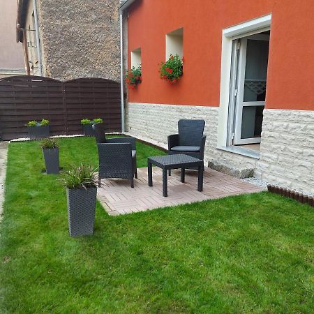 Apartament Przy Ratuszu Boguszów-Gorce Exteriör bild
